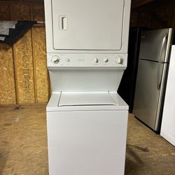 Stackable GE Washer And Dryer Gas 