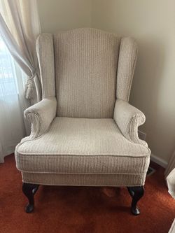 Accent chair