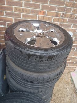 18 rims lug 5 rims and tires good
