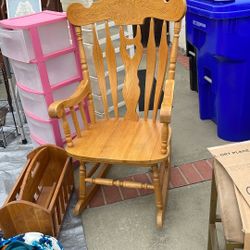 Oak Wood Rocking Chair 