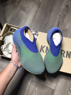 Yeezy KNIT RNR