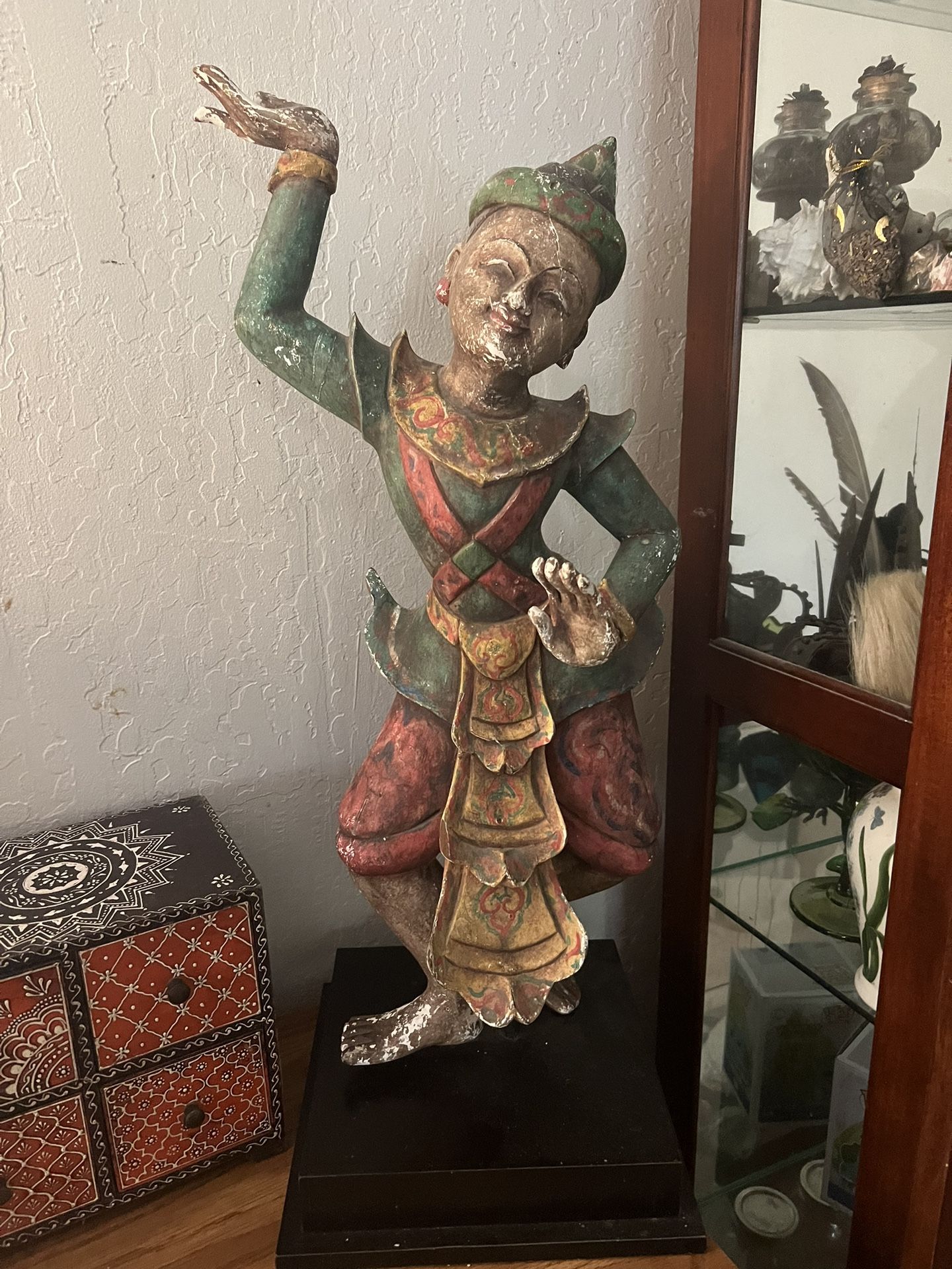 Balinese Dancing Statue