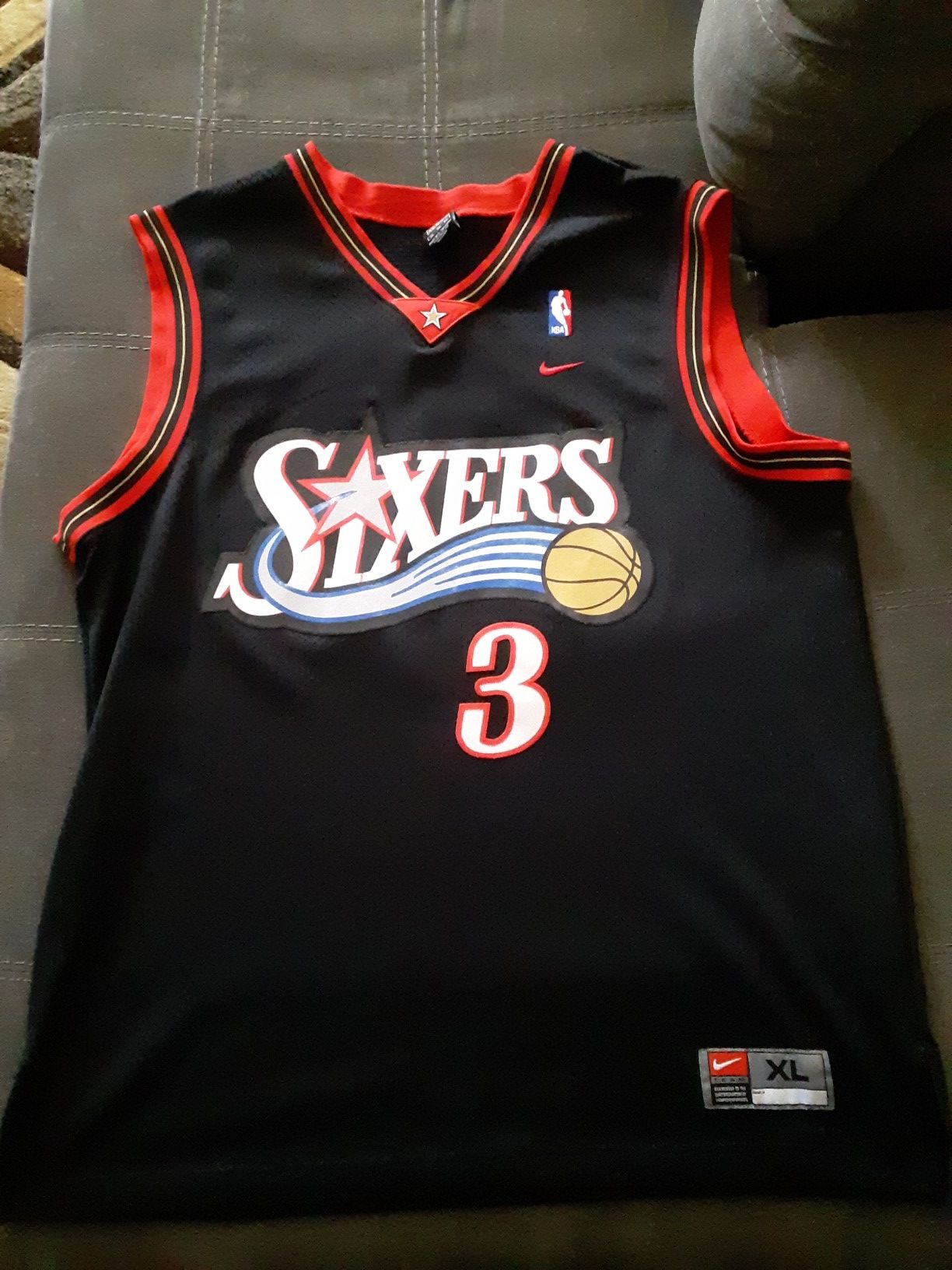 Allen Iverson Nike jersey