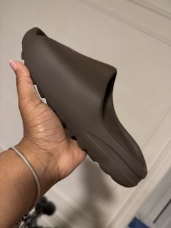 Yeezy Slides