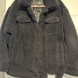 UGG COAT 