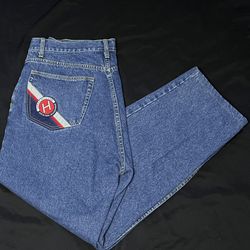 Vintage baggy Tommy Hilfiger embroidered logos denim jeans 