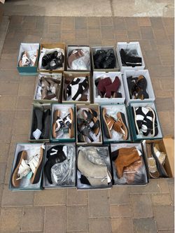 New women’s shoes 19 pairs