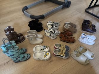 Toddler Size 7 Shoes 