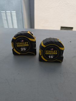 Stanley Fatmax Auto Lock 25ft And 16fr Tape Measure