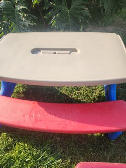 Little Tikes Tables