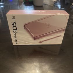 SEALED BRAND NEW nintendo ds coral pink 