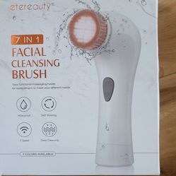 Brand New Unopened 7 In 1 Facial Cleansing Brush