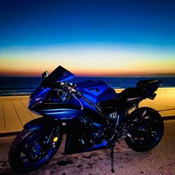 Yamaha R7