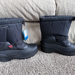 Men's size 14 snowboots