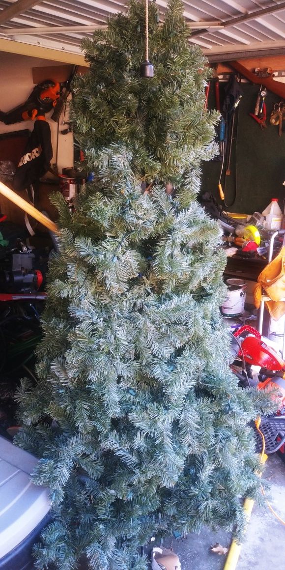 6' tall Christmas Tree