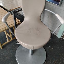 Solon Chair 