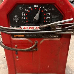 Lincoln Electric AC-225 ARC WELDER 