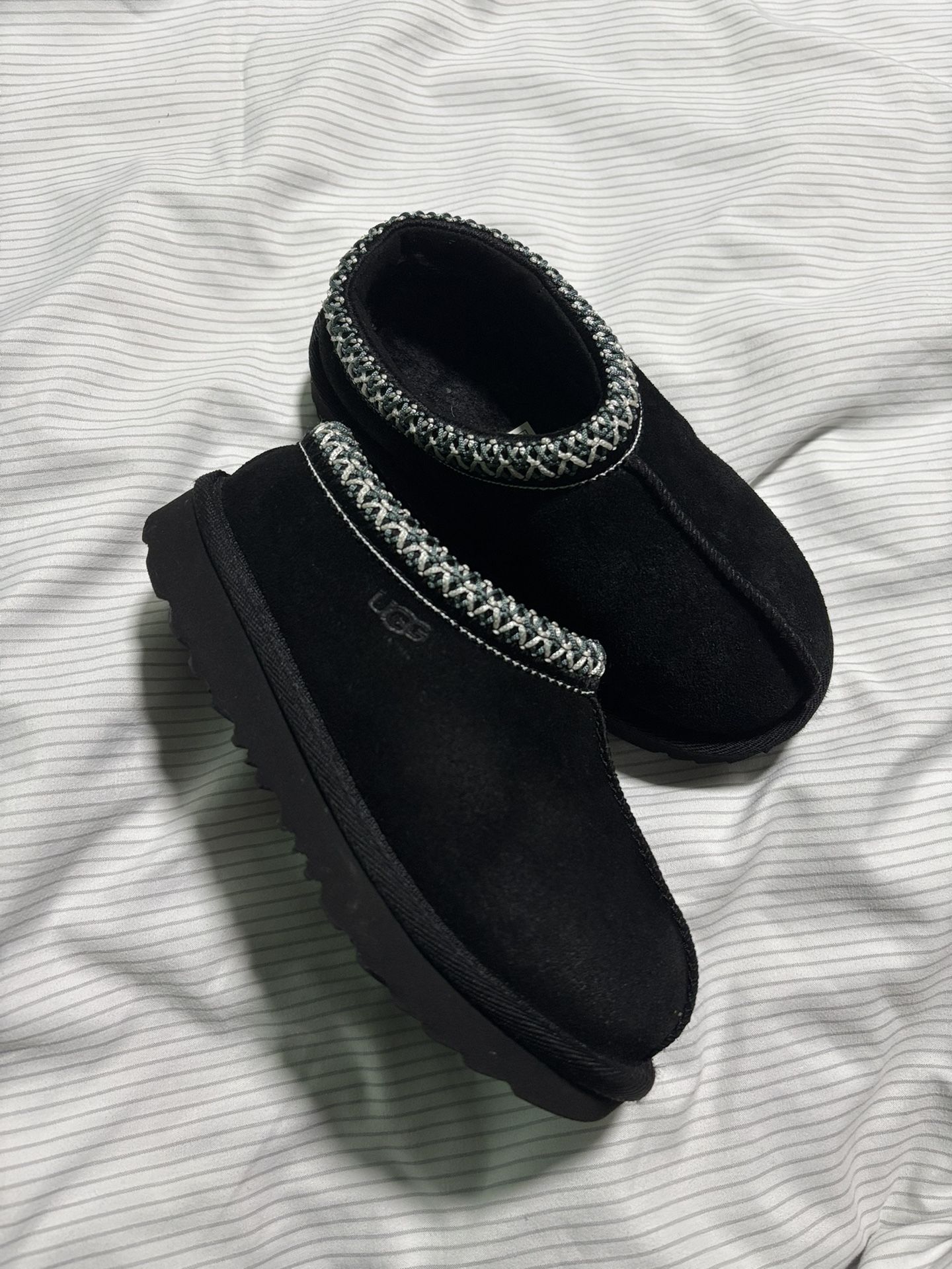 Uggs 11c