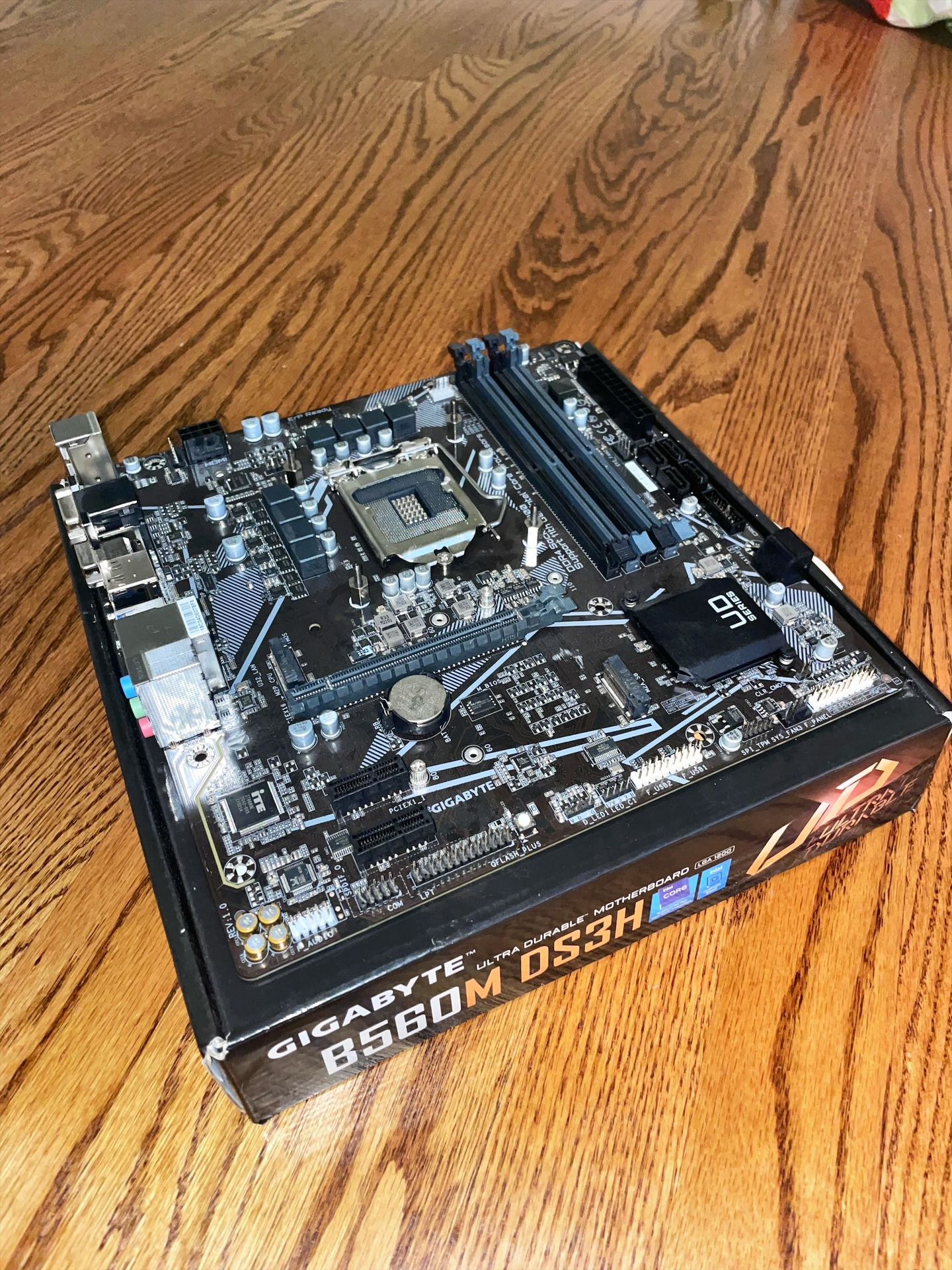 Gigabyte B560M DS3H DDR4 Socket 1200 Gaming Motherboard