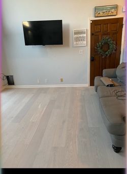 FREE Smart TV -Roku - 55 inch
