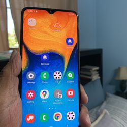 Samsung A20-32Gb Unlocked For T-Mobile Verizon AT&T Crack $40