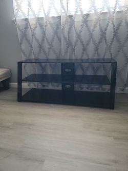 Tv stand perfect shape