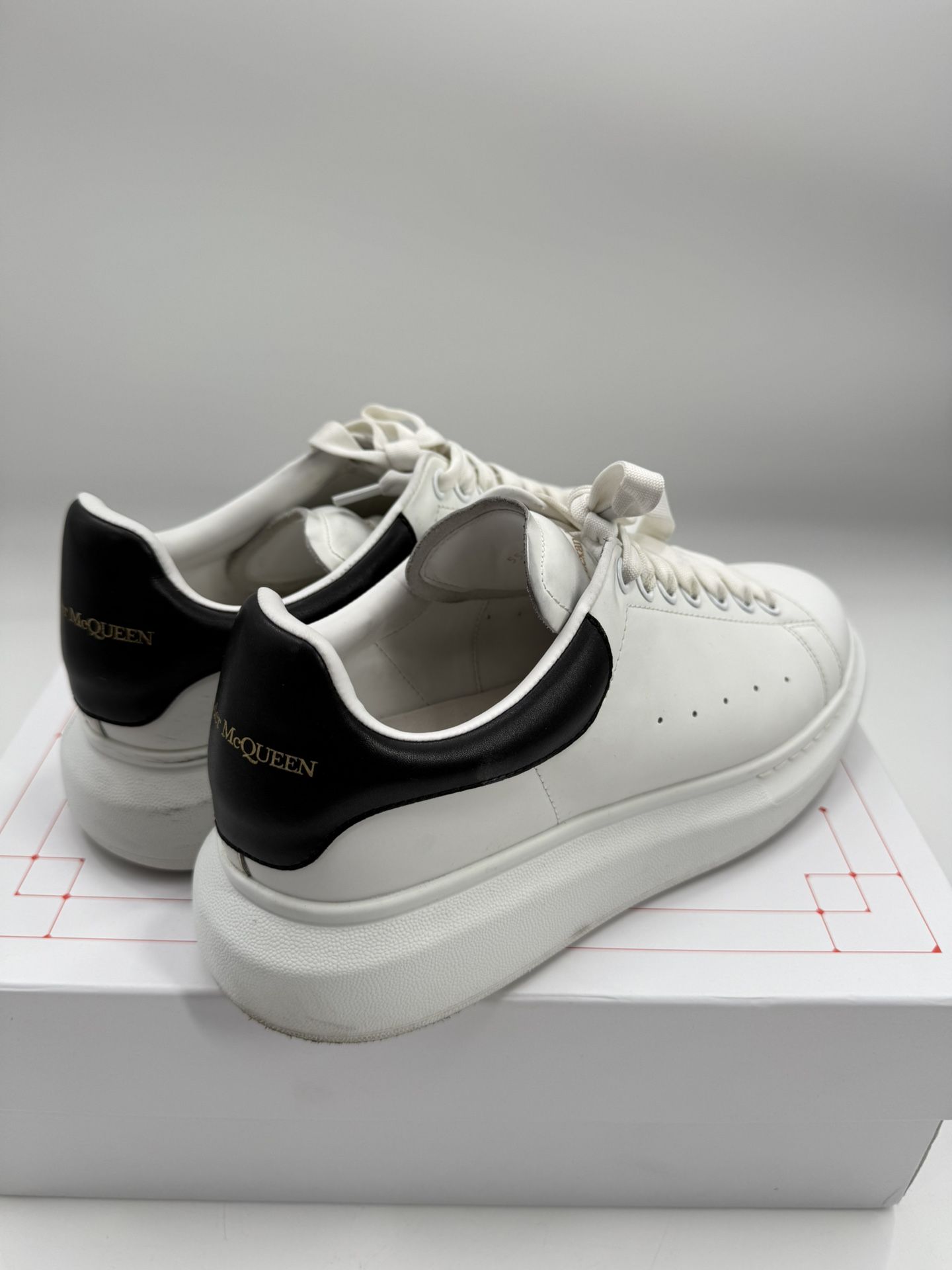 Alexander McQueen Oversized Sneaker ‘White Black’