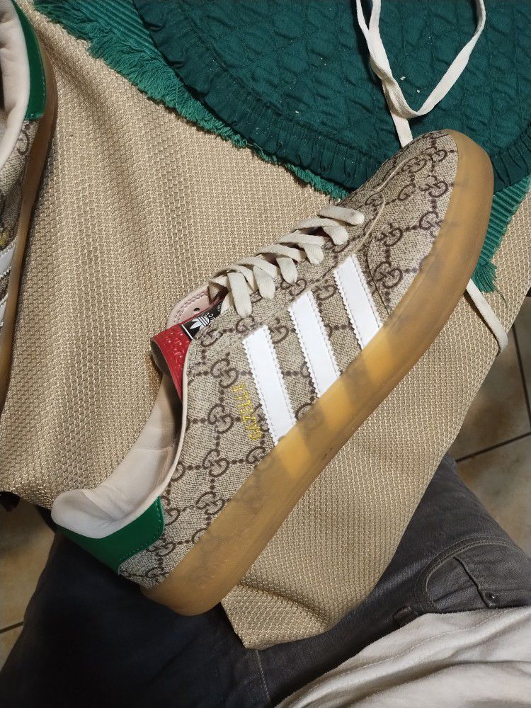 Gucci Adidas Gazelle Authentic Tennis Shoes 