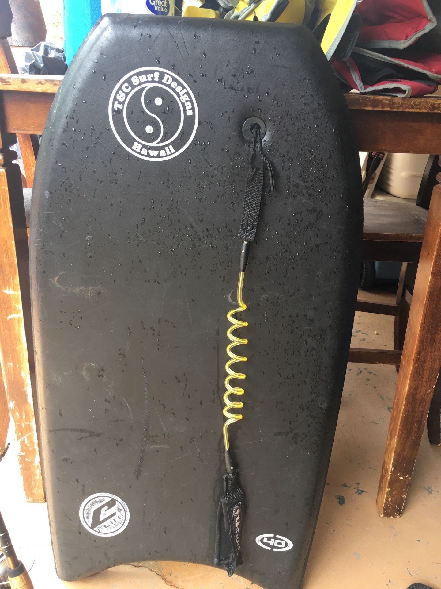 T&C Surf Elite 40” Crescent Bodyboard with T&C Leash