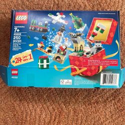 LEGO Christmas 24 In 1 building set