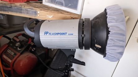 Flashpoint Photography Light