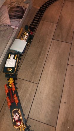 Vintage Christmas train set!!