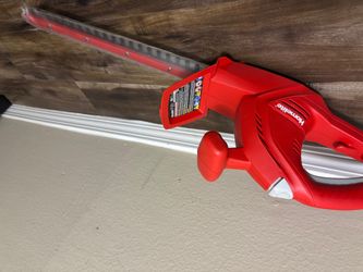 17 in. Electric hedge trimmer