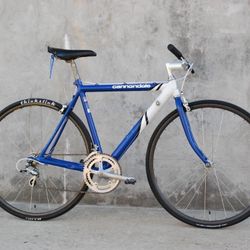 1990s Cannondale 3.0 SR400 Crit Road Bike