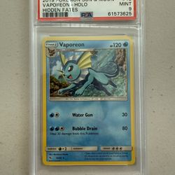 Vaporeon #18 - PSA 9