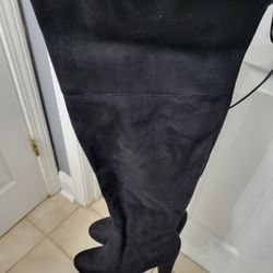 Over The Knee Boots Sz 8W