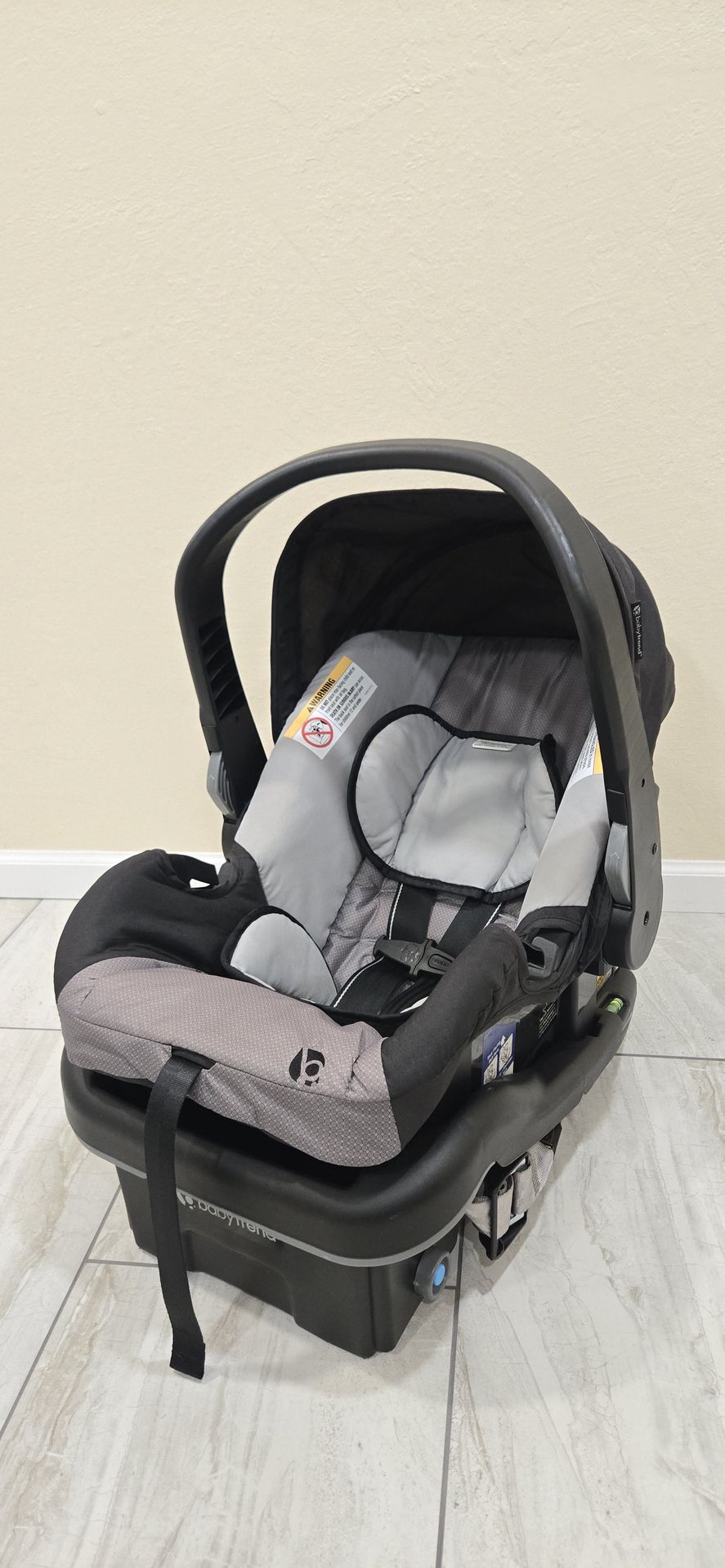 Baby Trend Infant Car Seat