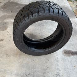 I Have This Tire Only Used 1 Month Only Have  1 Only 33x12.50