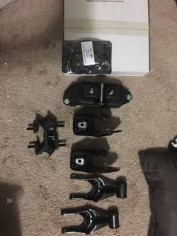 Motor mounts and brakes and rotor for and 08 impala