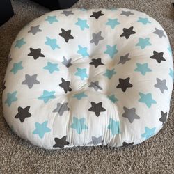 Newborn Recliner Pillow 