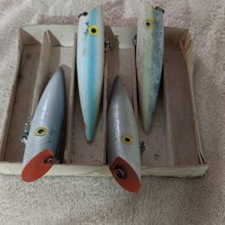 Vintage Wood Fishing Lures for Sale in Arlington, WA - OfferUp