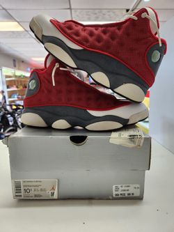 Jordan 13 retro "red fint" size 10.5