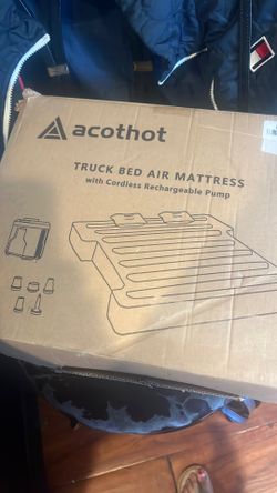 Truck bed air mattress