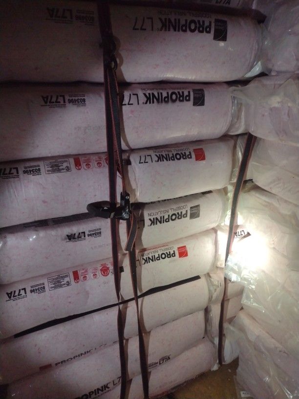 29 Bags Of Pink L77 Blow In Insulation