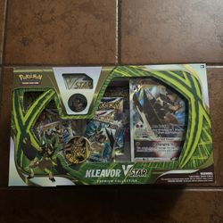 Pokemon Kleavor VSTAR Premium Collection