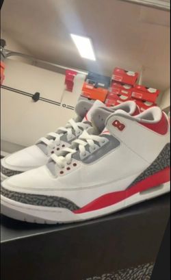 Jordan 3s fire red OG box size 11.5M