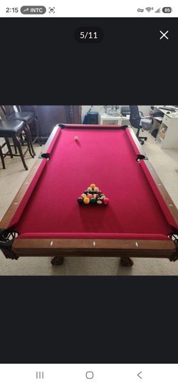 Pool Table with Balls and Fringe Pockets