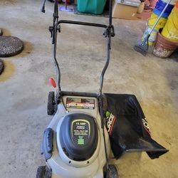 Task Force Electric Lawn Mower 18"
