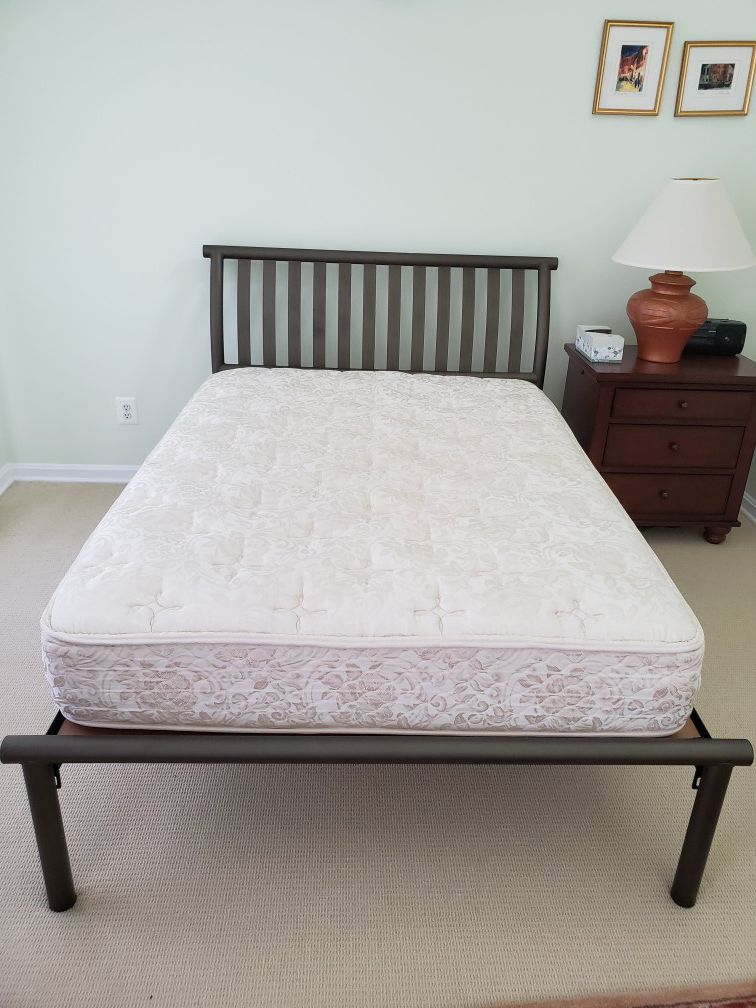 Full Size Bed, Headboard and Mattress