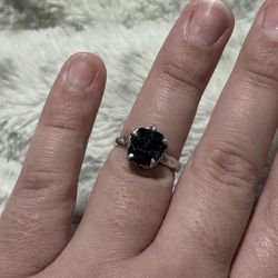 Black  Tourmaline Crystal Sterling Silver 925 ring Custom Made Size 7 with beautiful & unique band